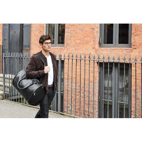 NUHIDE® GARMENT WEEKENDER NUHIDE® GARMENT WEEKENDER
